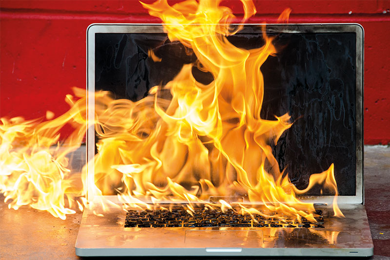 Laptop-fire